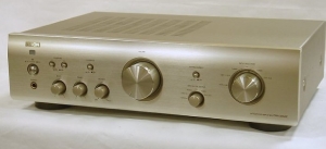 Ampli DENON PMA 390 AE